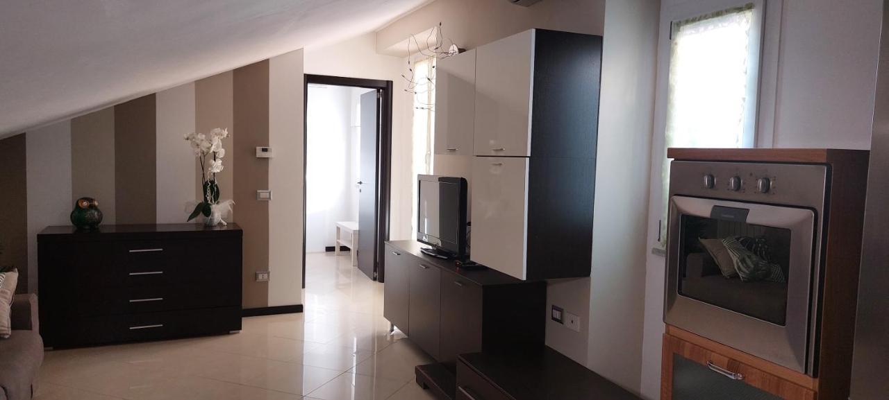 Ferienwohnung La Terrazza Dell' Angelo Pomarico Exterior foto
