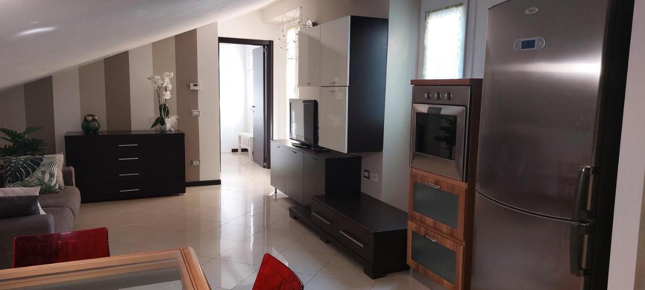 Ferienwohnung La Terrazza Dell' Angelo Pomarico Exterior foto